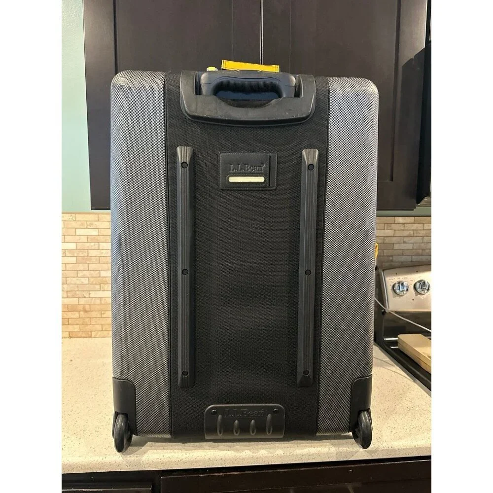 L.L. Bean black Wheel Rolling Handle Travel‎ Suitcase Luggage Bag 27